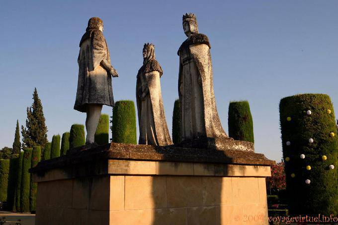 Estátuas dos reis cristãos, Alcazar Cordoba - Espanha
