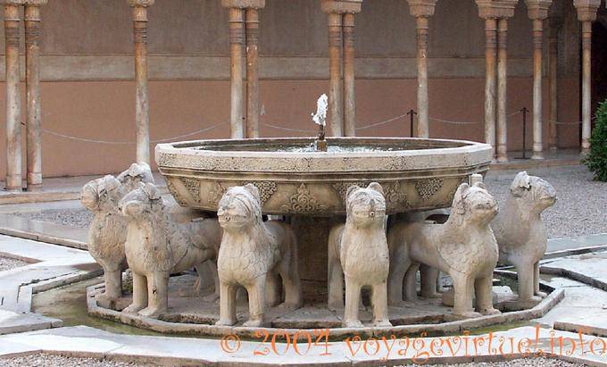 Fonte dos Leões, Alhambra, Granada - Espanha