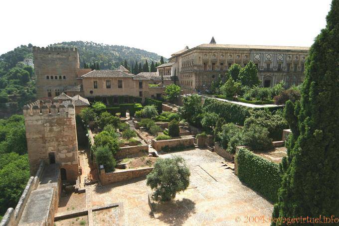 Promenade das torres, Granada Alhambra - Espanha