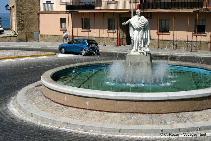 Fountain rotunda Cadiz - Espanha, Andaluzia