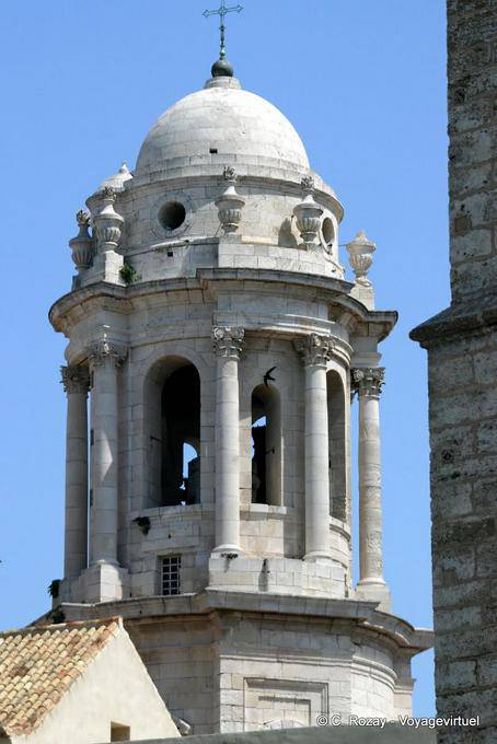 Catedral torre sineira, Cadiz - Espanha, Andaluzia