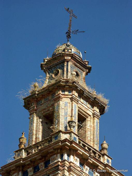 Steeple Grassy em Calle Paso de la Duquesa, Carmona - Espanha, Andaluzia