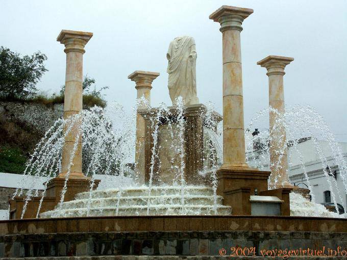 Fountain Plaza del Punto, Medina Sidonia - Espanha