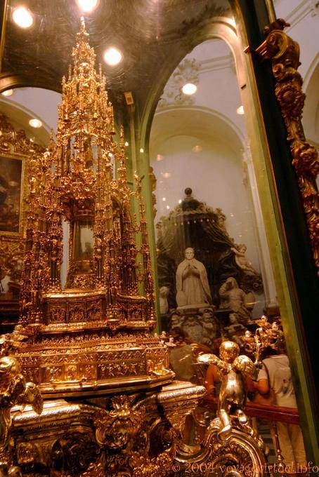 Catedral do Tesouro, Enrique de Arfe custodia, Capilla de Sta. Teresa Mezquita Cordoba - Espanha, Andaluzia