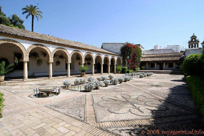 Patio de las Columnas, Palacio de Viana, Cordoba - Espanha, Andaluzia