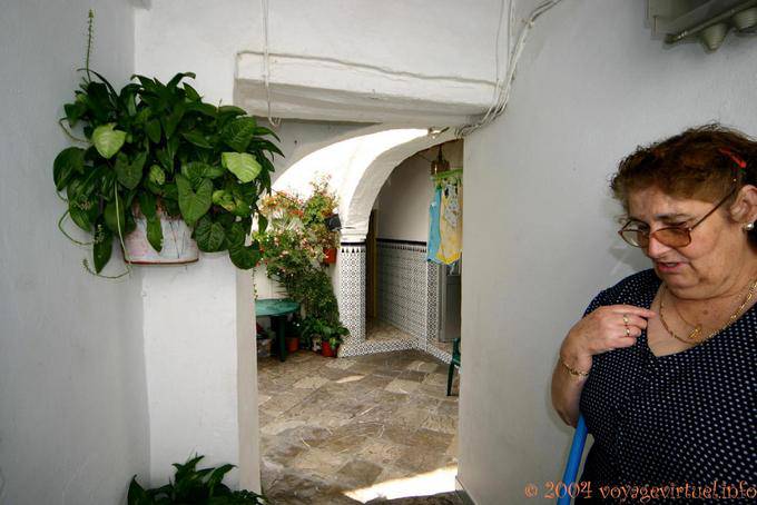 Imagem de uma casa no interior, Tarifa - Espanha