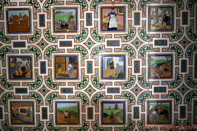 Azulejos que representam a vida cotidiana, Tarifa - Espanha