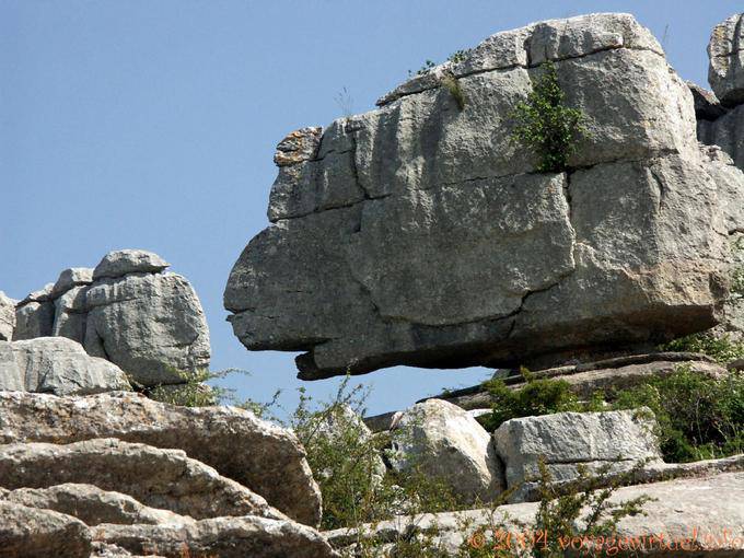 A precário equilíbrio de rock, Torcal de Antequera - Espanha