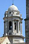 Catedral torre sineira, Cadiz, Espanha.