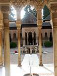 O corte dos leões, Fountain, Alhambra, Granada, Espanha.
