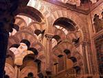 Arcos cúspides Villaviciosa Chapel, Cordoba Mezquita, Espanha.