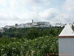 Panorama sobre o promontório rochoso em Vejer, Espanha.