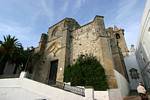 Entrada principal de Parroquia Divino Salvador, Vejer de la Frontera, Espanha.