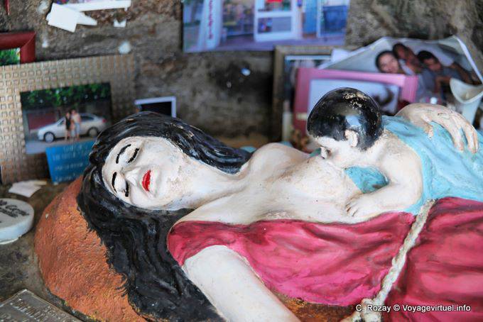 Deolinda Correa e seu filho morto vivo, Difunta Correa, Vallecito - Argentina