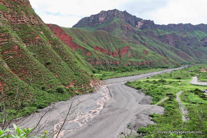 Riverbed, Quebrada El Carril antes Escoipe - Argentina