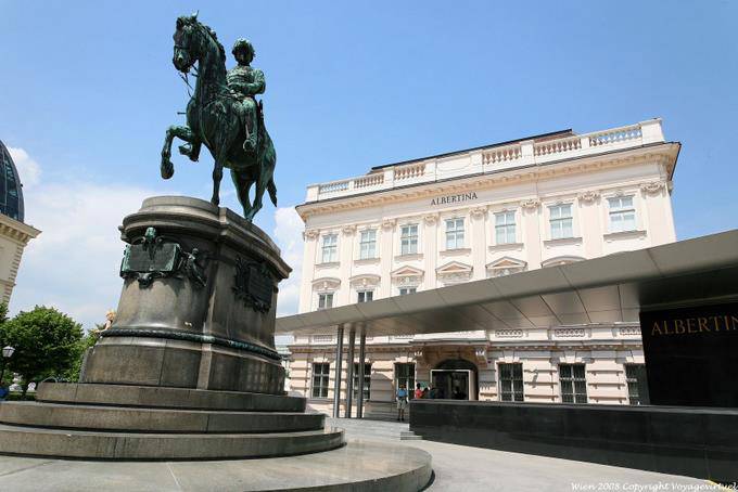 Albertina, estátua Arquiduque Albrecht Equestrian - Viena - Austria