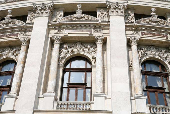 Burgtheater, janela Parzer - Viena - Austria