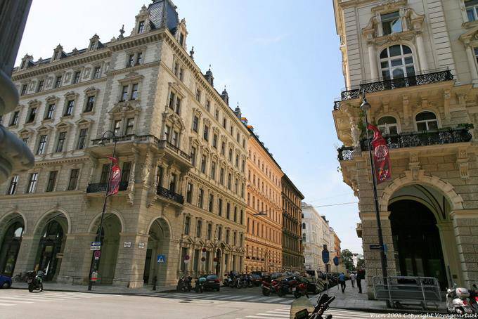Rathaus Strasse - Viena - Austria
