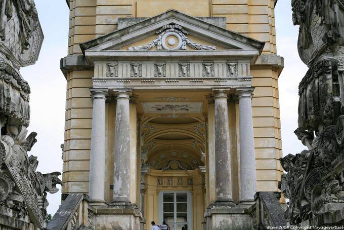 Entrada Monumental deixou Gloriette Schönbrunn - Viena - Austria