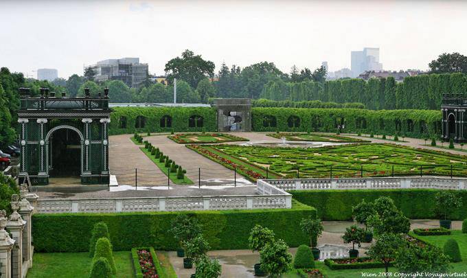 Schönbrunn, Orangerie - Viena - Austria
