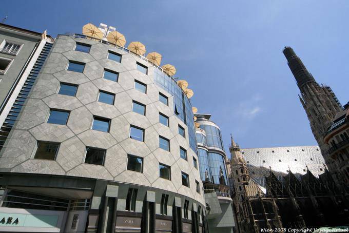 Graben Haas Haus und Stephanskirche - Viena - Austria