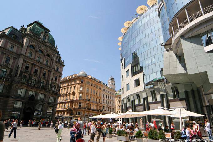 Graben, Stephansplatz and Haas Haus Palace - Viena - Austria