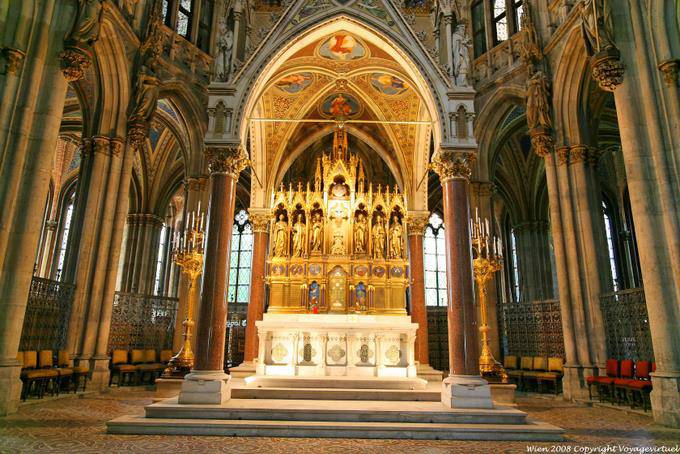 Igreja Votiva, o Altar Altar principal - Viena - Austria