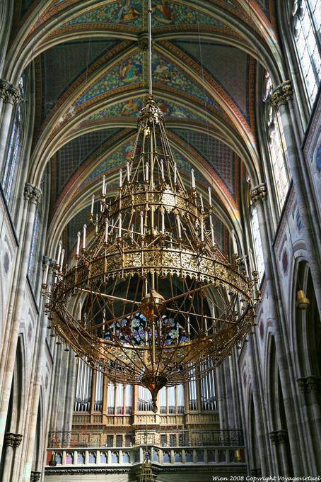 Igreja Votiva, Candelabro do cofre - Viena - Austria