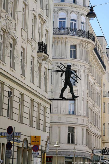 Wipplingerstrasse, limpador de chaminés volante - Viena - Austria