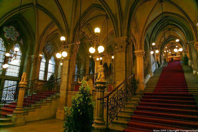 Escadarias monumentais, Wiener Rathaus, Monumentalen Treppenhausern - Viena - Austria