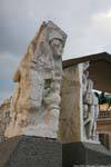 Monumento de Alfred Hrdlicka, Albertina Platz, Memorial Antifascist, Viena - Austria.