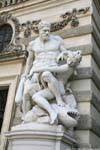 Michaeler Platz, deixou Estátua da Michaelertor, Viena - Austria.