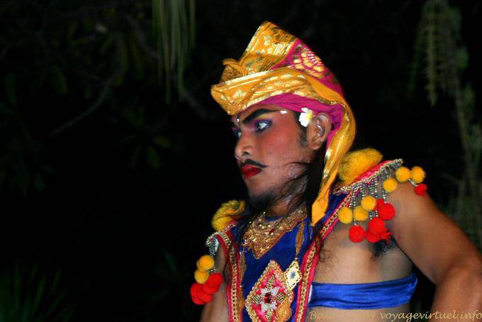 Guerreiro Regard, Ubud Barong - Bali