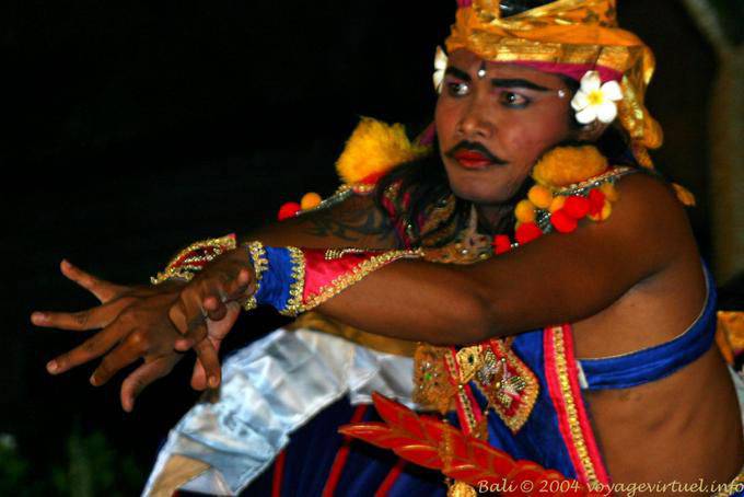 Baris dançarino, Ubud, Dança Barong - Bali