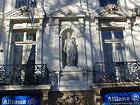 Besançon, estátua rua Prefeitura, França.