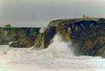 Espuma dos dias durante a tempestade, Quiberon, Brittany, França.