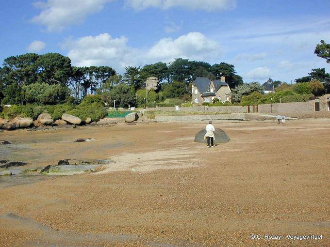 Plage de Saint Guirec, Brittany - França