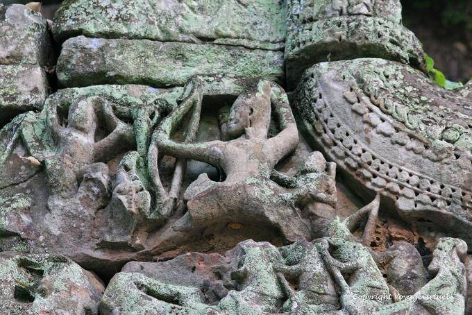 Soldado com detalhe de laço, Preah Khan, Angkor, Camboja