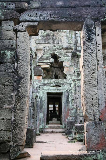 Na complexa rede de estruturas, Preah Khan, Angkor, Camboja