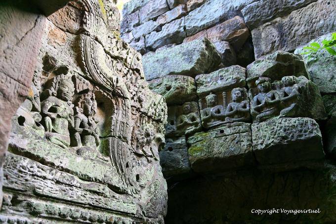 Ornamentação de personagens de oração, Preah Khan, Angkor, Camboja