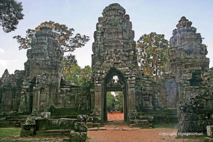 Portadora de satélite Preah Khan, Angkor, Camboja