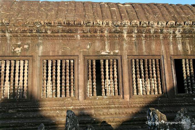 Janelas com balaústres de galerias, Angkor Wat, Angkor, Camboja