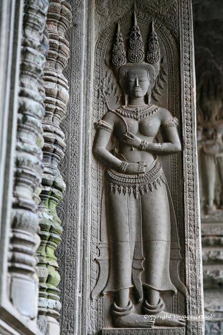 Apsara nasce da agitação do mar de leite, Angkor Wat, Angkor, Camboja