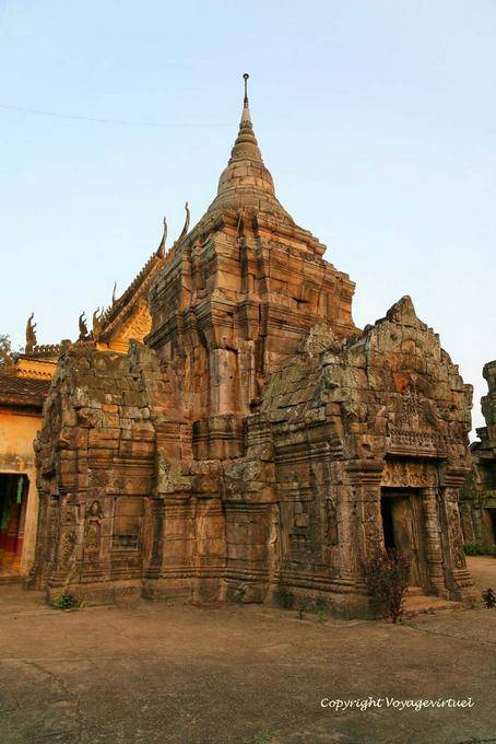 Um dos gopuras Wat Nokor, Kampong Cham - Camboja