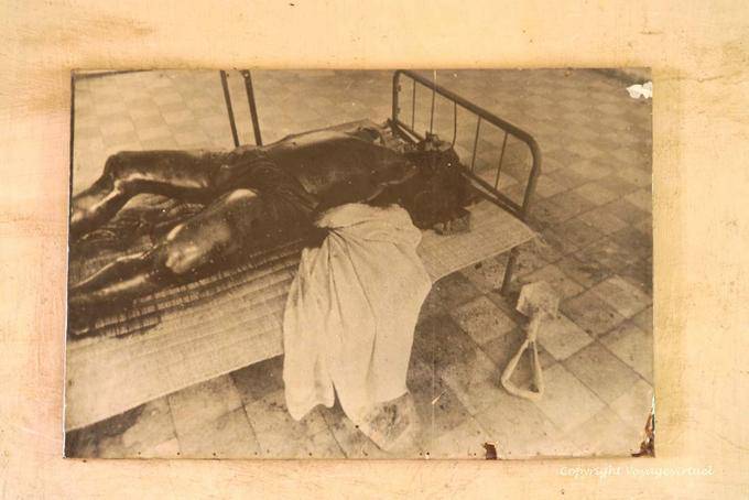 Tortura cama, Tuol Sleng, em Phnom Penh - Camboja