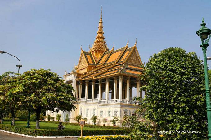 Vista lateral Pavilion Chanchhaya do Palácio Real, Phnom Penh - Camboja