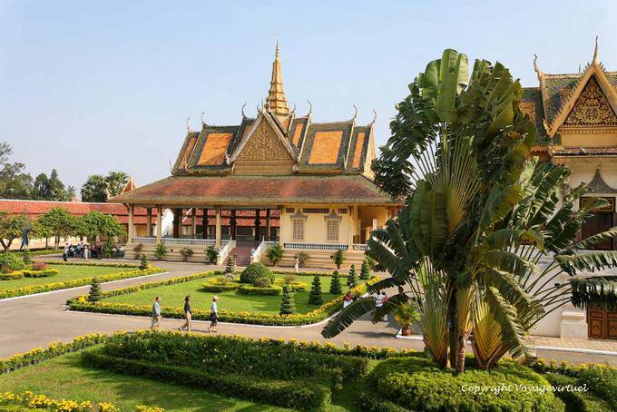 Preah Tineang Phhochani, Phnom Penh Palace - Camboja