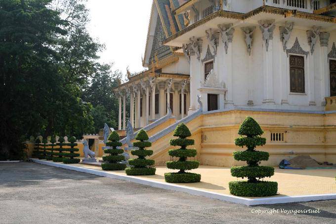 Topiary Alinhamento, Palácio Real, Phnom Penh - Camboja