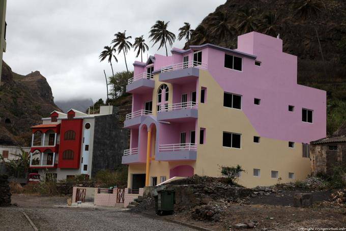 Santo Antão Ribeira Grande, casas coloridas - Cabo Verde
