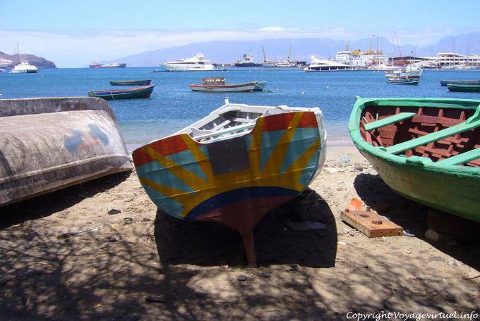 São Vicente, Mindelo barco porto de pesca ass - Cabo Verde